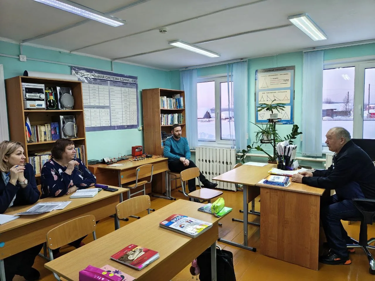 Методический десант в Вельминскую основную школу √9